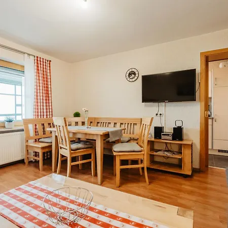 Hirtreiter Apartamento Lalling